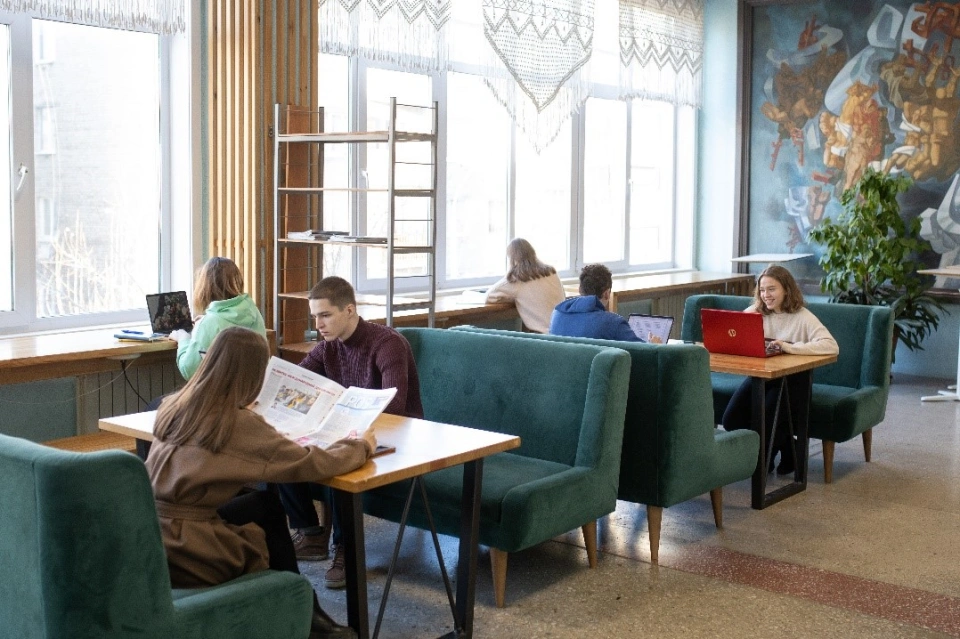 乌拉尔联邦大学,以俄罗斯第一任总统叶利钦命名