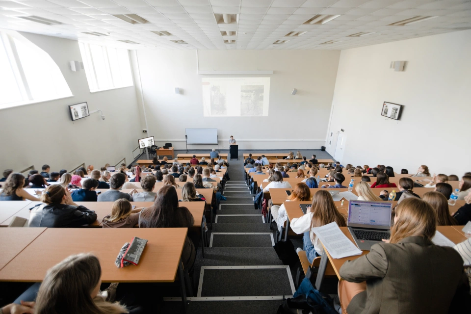 Дальневосточный федеральный университет