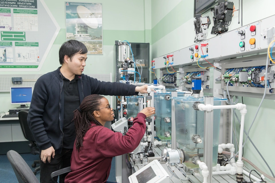 دانشگاه پلی تکنیک سن پترزبورگ پتر کبیر